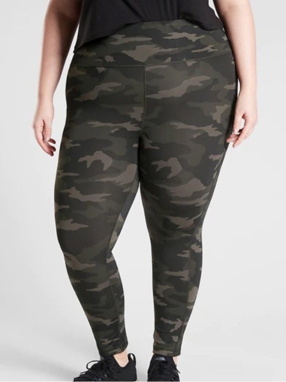 Athleta Women 3X Olive Green Stash Pockets High Rise Ultimate Camo 7/8 Tight